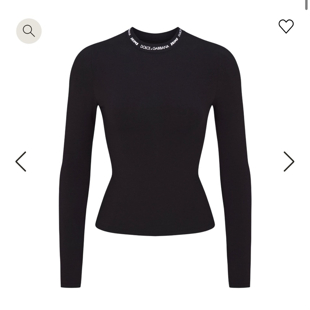 SKIMS X DOLCE GABBANA
LONG SLEEVE CREW NECK
BLACK SZ SMALL
NWT